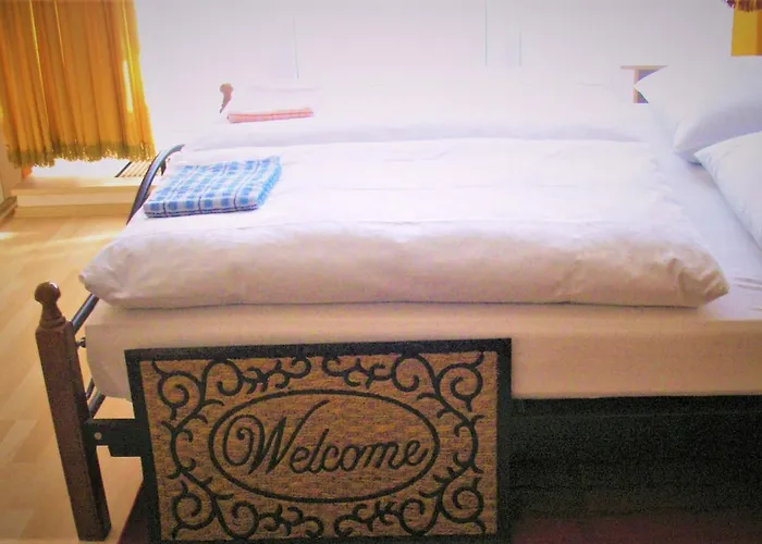 Soukromy Úszó hotel Prága