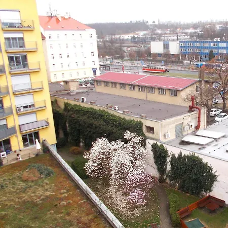 Soukromy Úszó hotel Prága